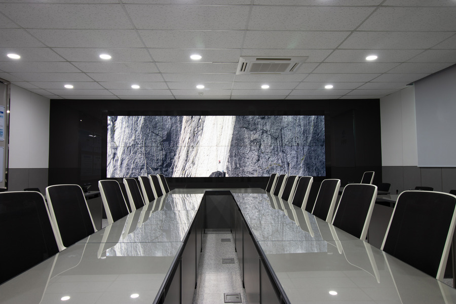 Streamline Your Company Meetings  with a Professional AV Installation